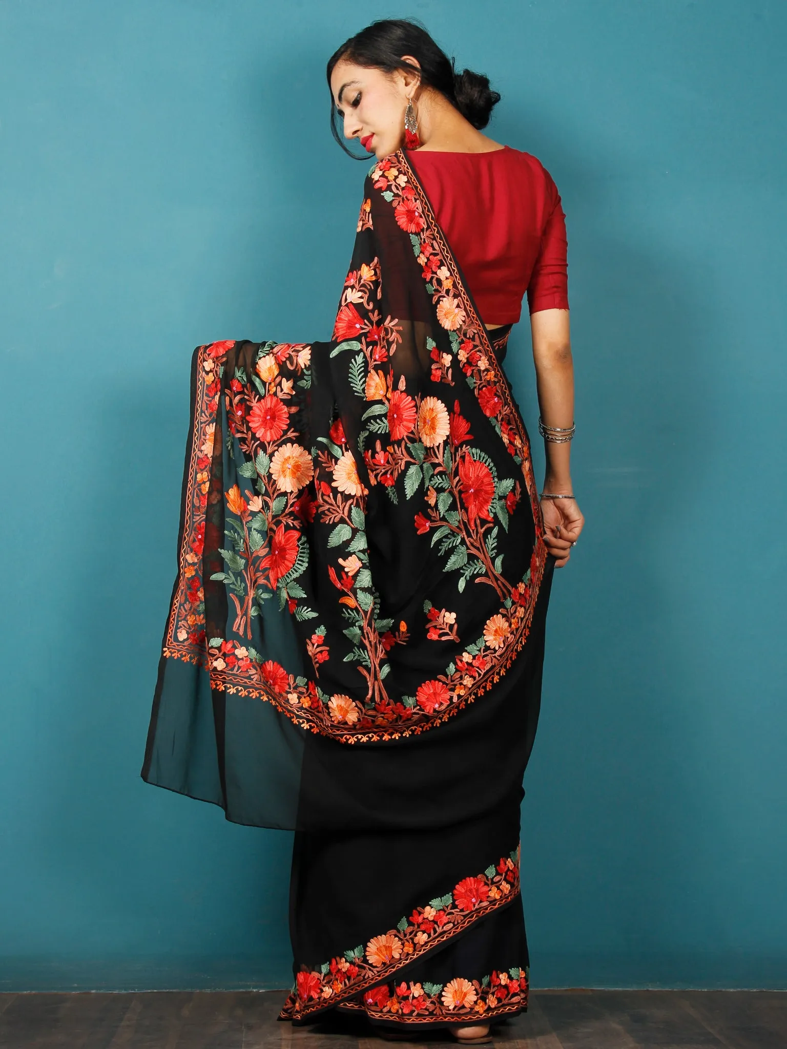 Black Red Green Aari Embroidered Crepe Silk Saree From Kashmir  - S031703055