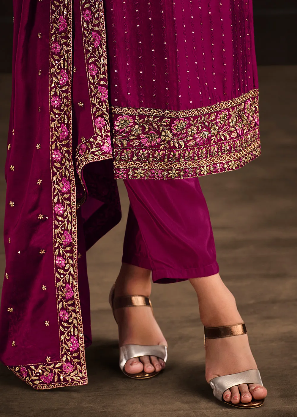 Fancy Georgette Elegant Magenta Pakistani Style Salwar Suit