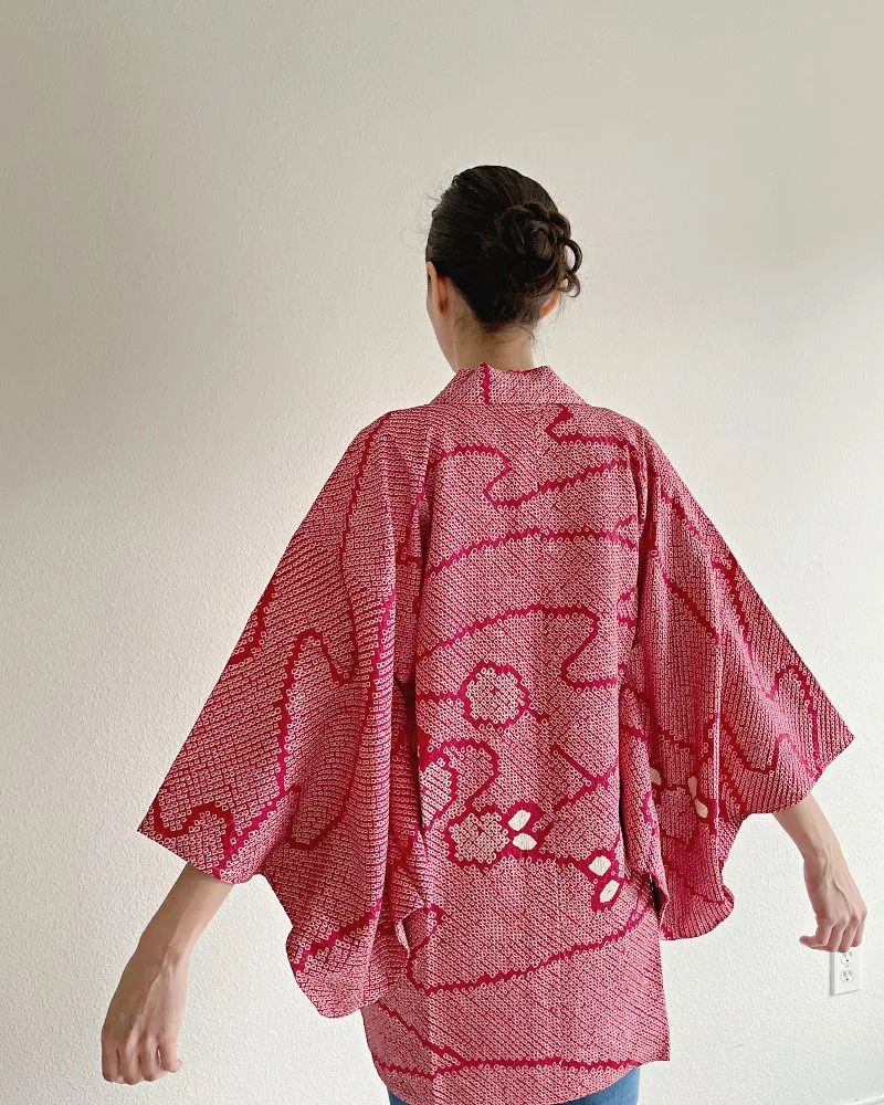 Fun Wavy Camellia Shibori Haori Kimono Michiyuki Wrap Jacket