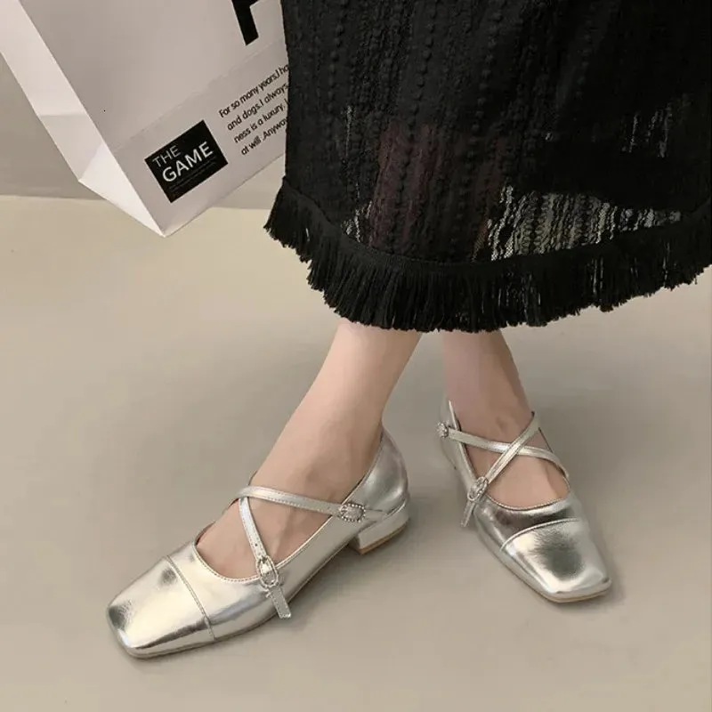 Medium Heeled Mary Jane Single Shoes  Women Shoes Retro Thick Heeled Ballet Shoes Cross Buckle Shallow Soft Sole Shoes 240607