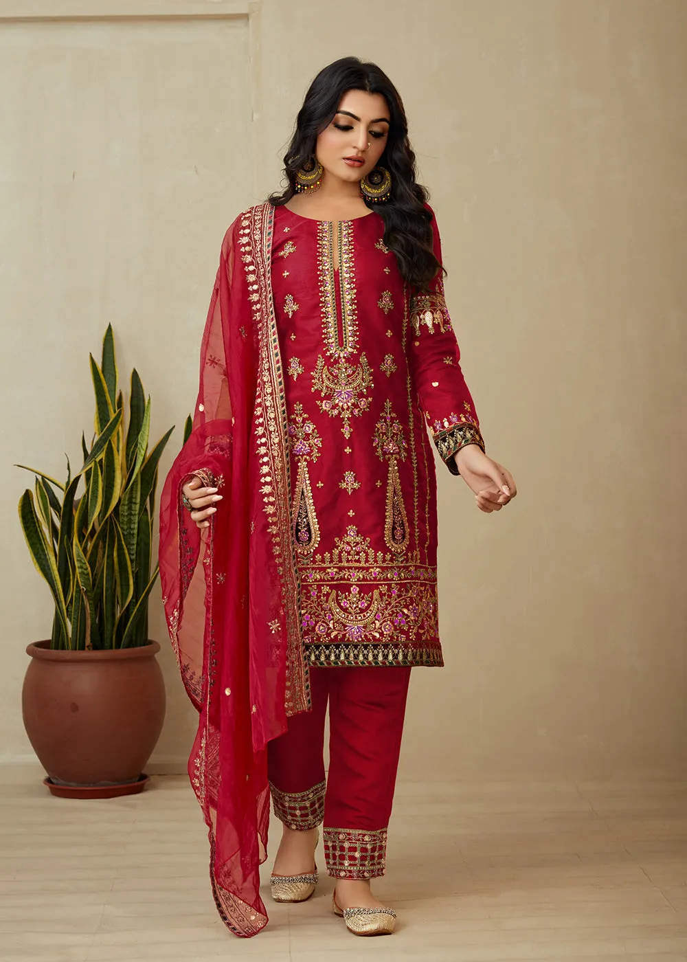 Vivid Red Organza Embroidered Traditional Salwar Kameez